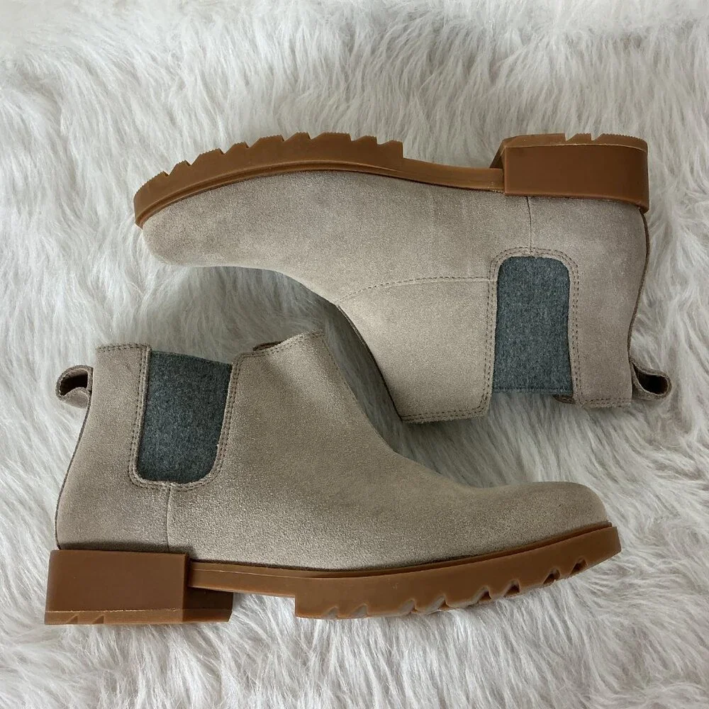 Sorel Women's Emelie II Chelsea Bootie Omega Taupe Gum Gray Beige Suede 9.5